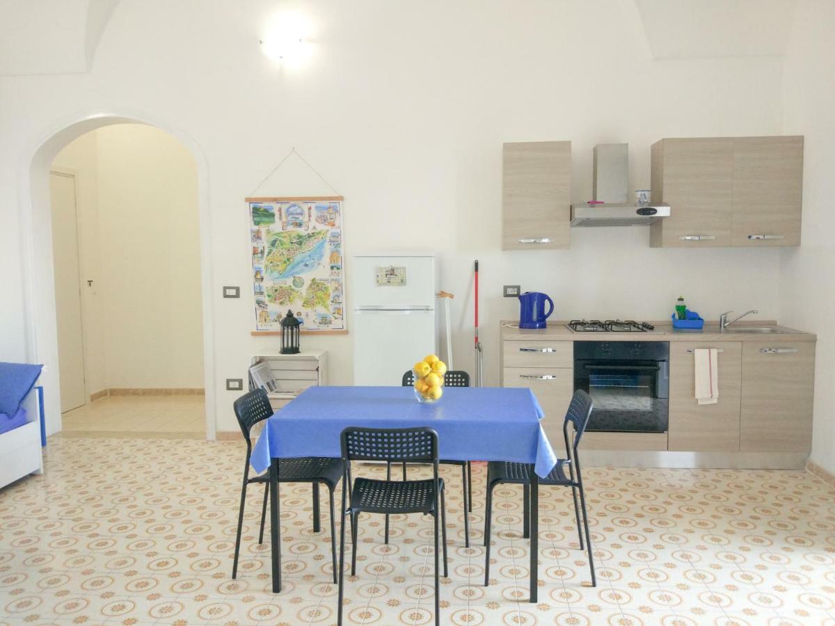 Villa Alda - Bilocali Vista Mare Санта-Чезареа-Терме Экстерьер фото